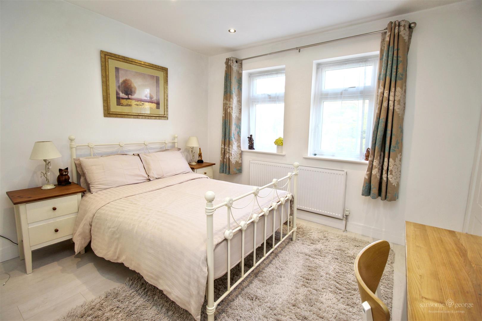 Langley Hill, Tilehurst, Reading